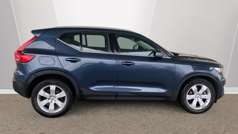 Volvo Xc40 2.0 B4P Inscription 5dr Auto Petrol Estate